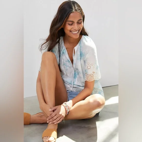 New Women’s Anthropologie Embroidered Tie-Dye Blouse!!🔥🔥🔥 - Picture 4 of 15